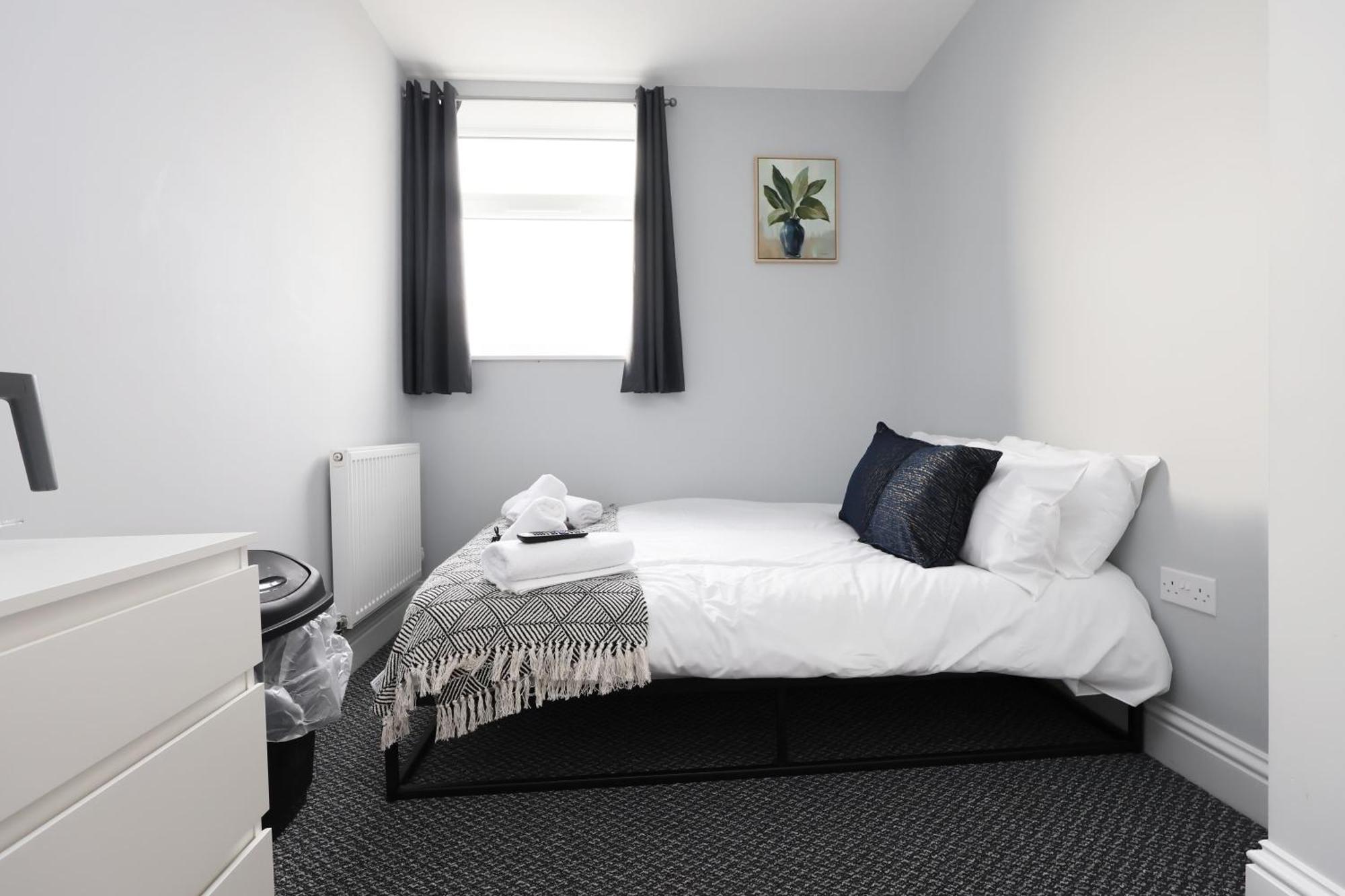 En-Suite Double Rooms, Smart Tv Comfy Style 래넬리 외부 사진