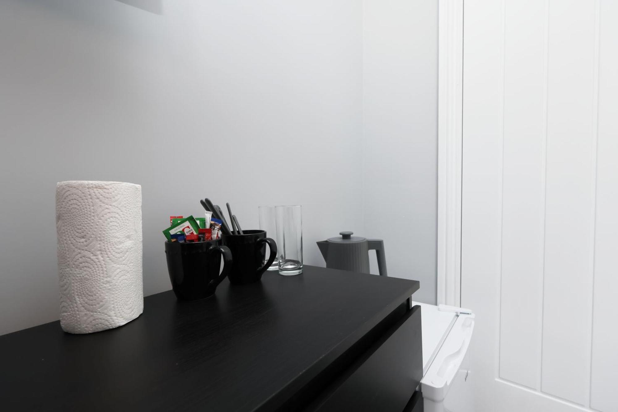 En-Suite Double Rooms, Smart Tv Comfy Style 래넬리 외부 사진