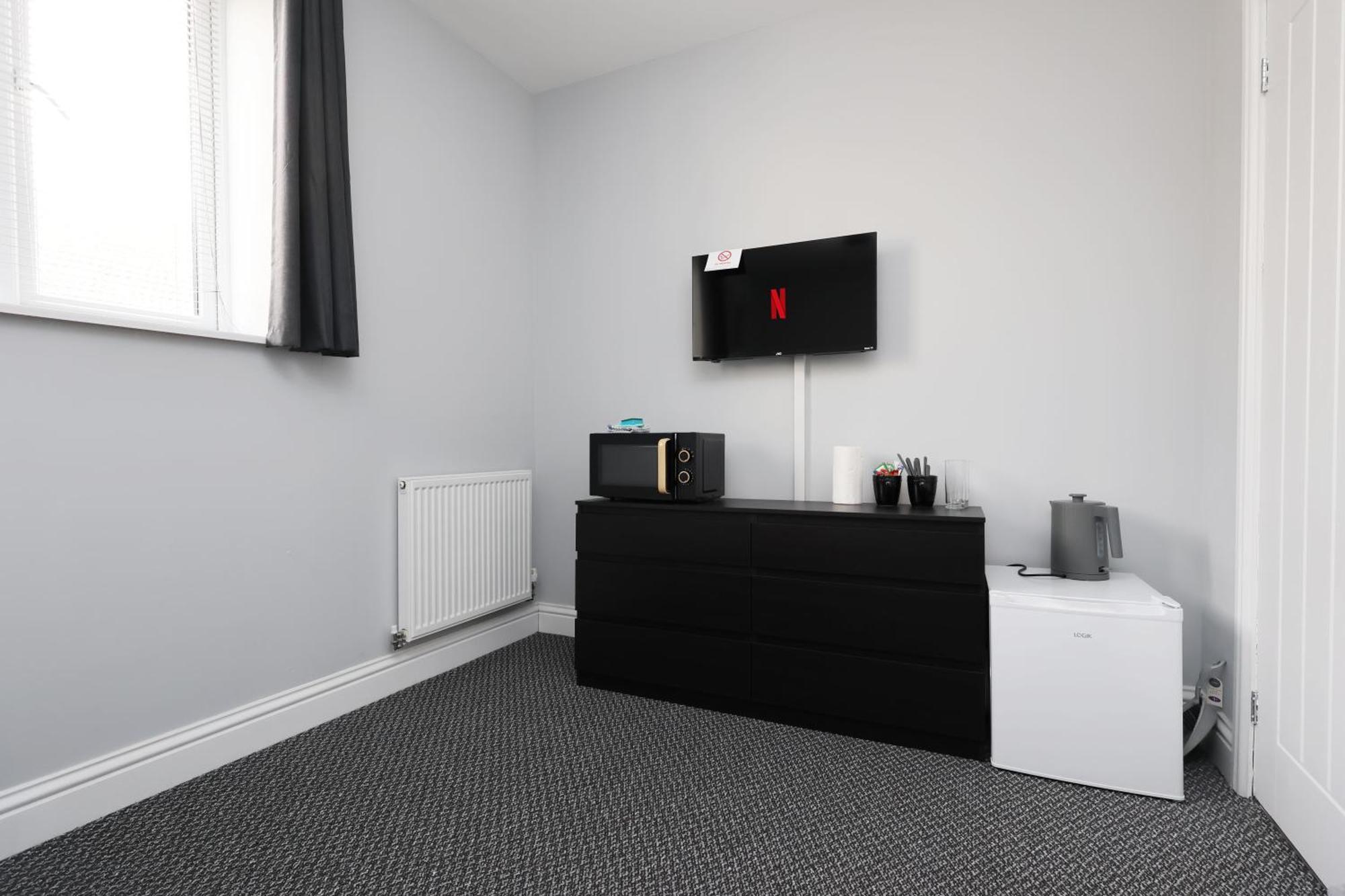 En-Suite Double Rooms, Smart Tv Comfy Style 래넬리 외부 사진