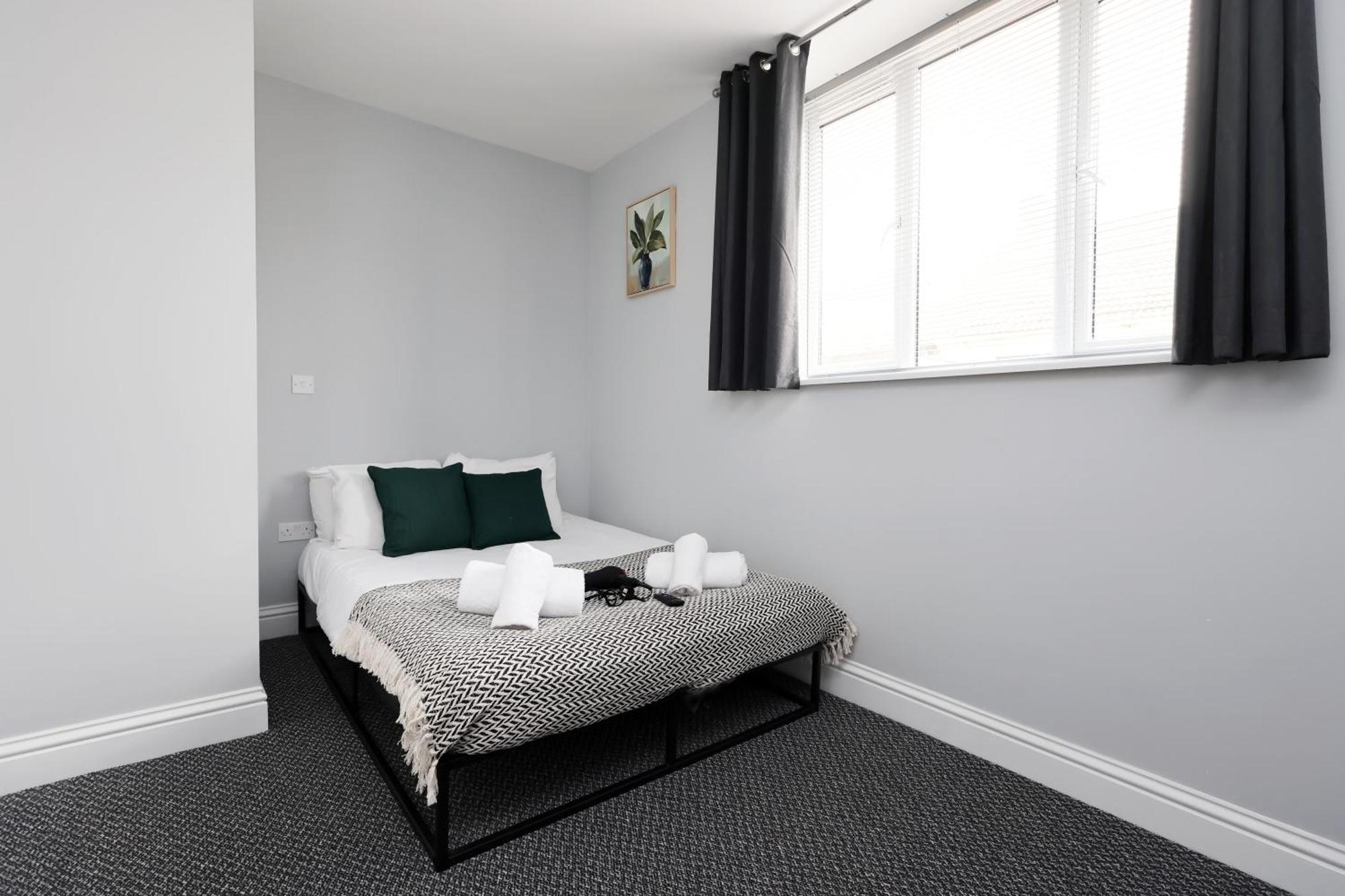 En-Suite Double Rooms, Smart Tv Comfy Style 래넬리 외부 사진